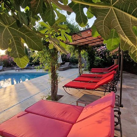 Hotel Moulin Aurelia La Barben Zewnętrze zdjęcie